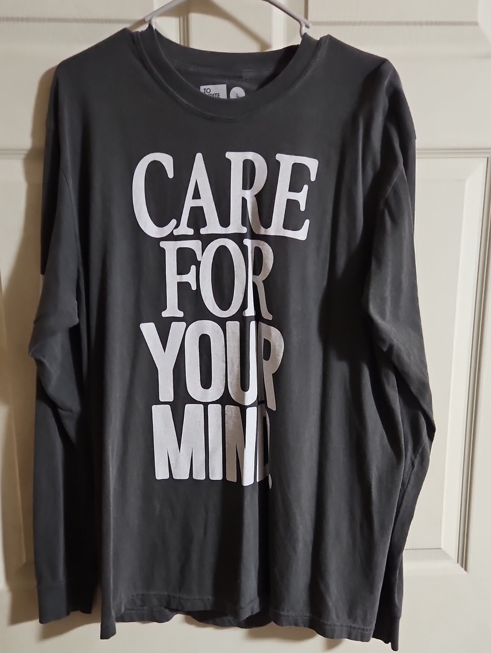 TO WRITE LOVE ON HER ARMS (TWLOHA) Caring For Your Mind: GRAY: NWT: UNISEX: L